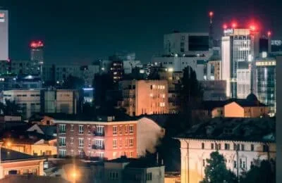 Taxă turistică București: 10 lei pe noapte din 2026