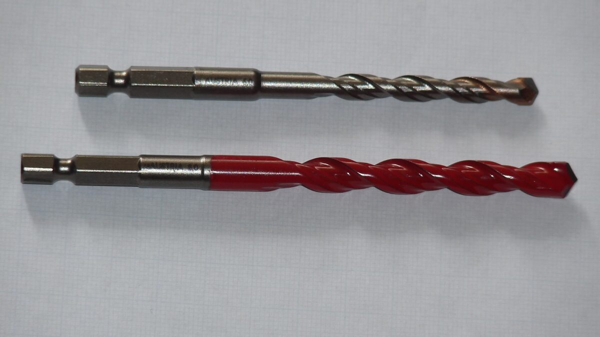 bormașini cu percuție