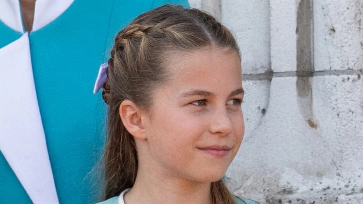 Contul despre o fetiță care a șocat internetul. Are 100.000 de fani și 1.000 de postări