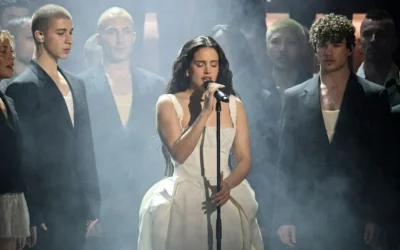 Artista care canta in 13 limbi primeste recunoasterea suprema. Anuntul care a uimit lumea muzicii