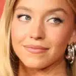 Sydney Sweeney nu apare în Diavolul se îmbracă de la Prada 2