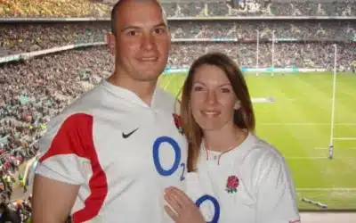 Polițistă de 37 de ani a murit de cancer după un simptom la sală