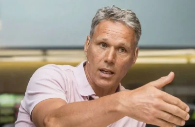 Anunțul care a șocat o lume întreagă. Legendarul Van Basten refuză să susțină Olanda