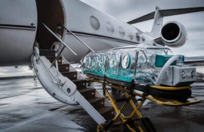 Al doilea american cu Ebola din RDC a fost transferat la Frankfurt