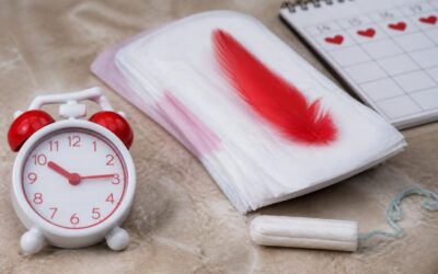 Menstruația neregulată poate indica 7 probleme de sănătate și necesită consult dacă sângerarea trece de 7 zile