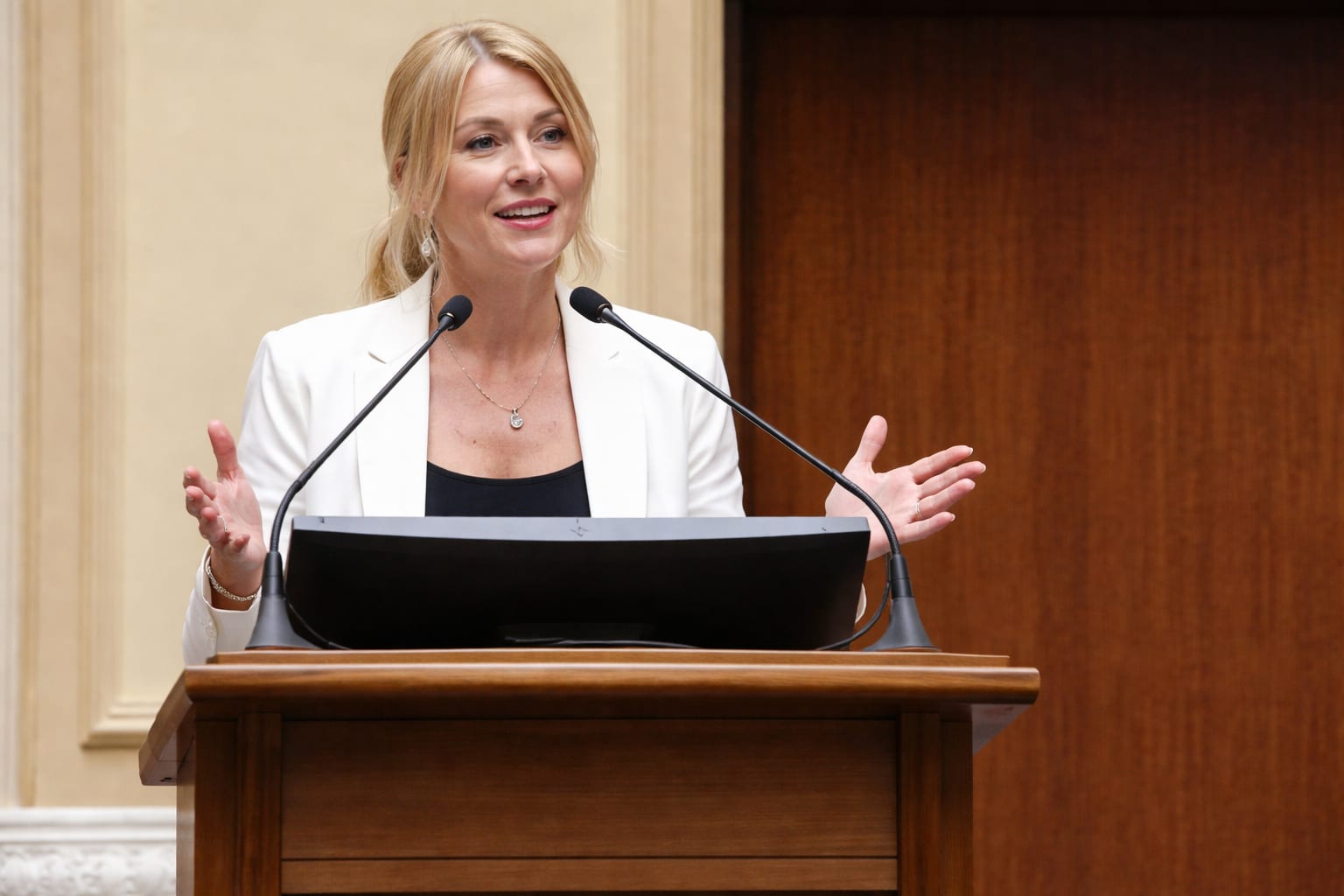 Nadia Comăneci indică patru repere pentru tinerii sportivi și spune că munca face diferența