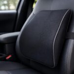 Obiceiuri simple care pot reduce durerile de spate în drumurile lungi din această vară