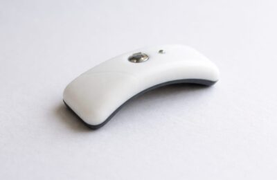Un dispozitiv wireless dezvoltat la Georgia Tech urmărește somnul și procesele de curățare ale creierului acasă