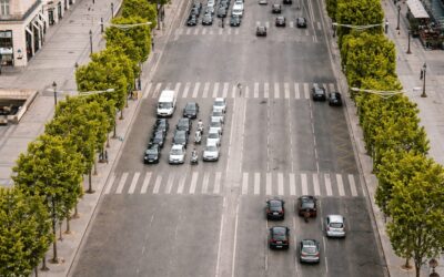 Ce conține trusa auto obligatorie și ce echipamente sunt doar opționale