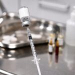 Un vaccin personalizat a prelungit perioada fără cancer la pacienții cu melanom