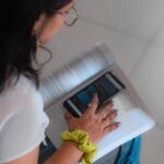 AI este folosită de 95% dintre studenții chestionați. Ce a găsit un studiu despre efortul cerebral