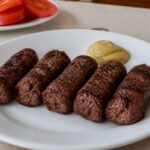 O porție de cinci mici consumă aproximativ 700 de calorii din bugetul zilnic