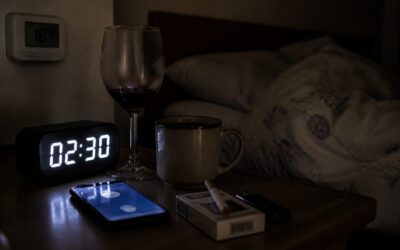 Trezirile nocturne frecvente pot avea la bază obiceiuri simple de seară