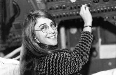 Margaret Hamilton, care a condus echipa de software pentru zborurile Apollo, a murit la 90 de ani